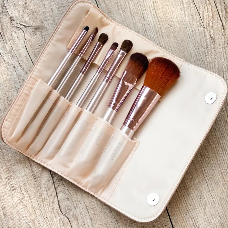 7 piece Makeup Brush Set & Travel Pouch