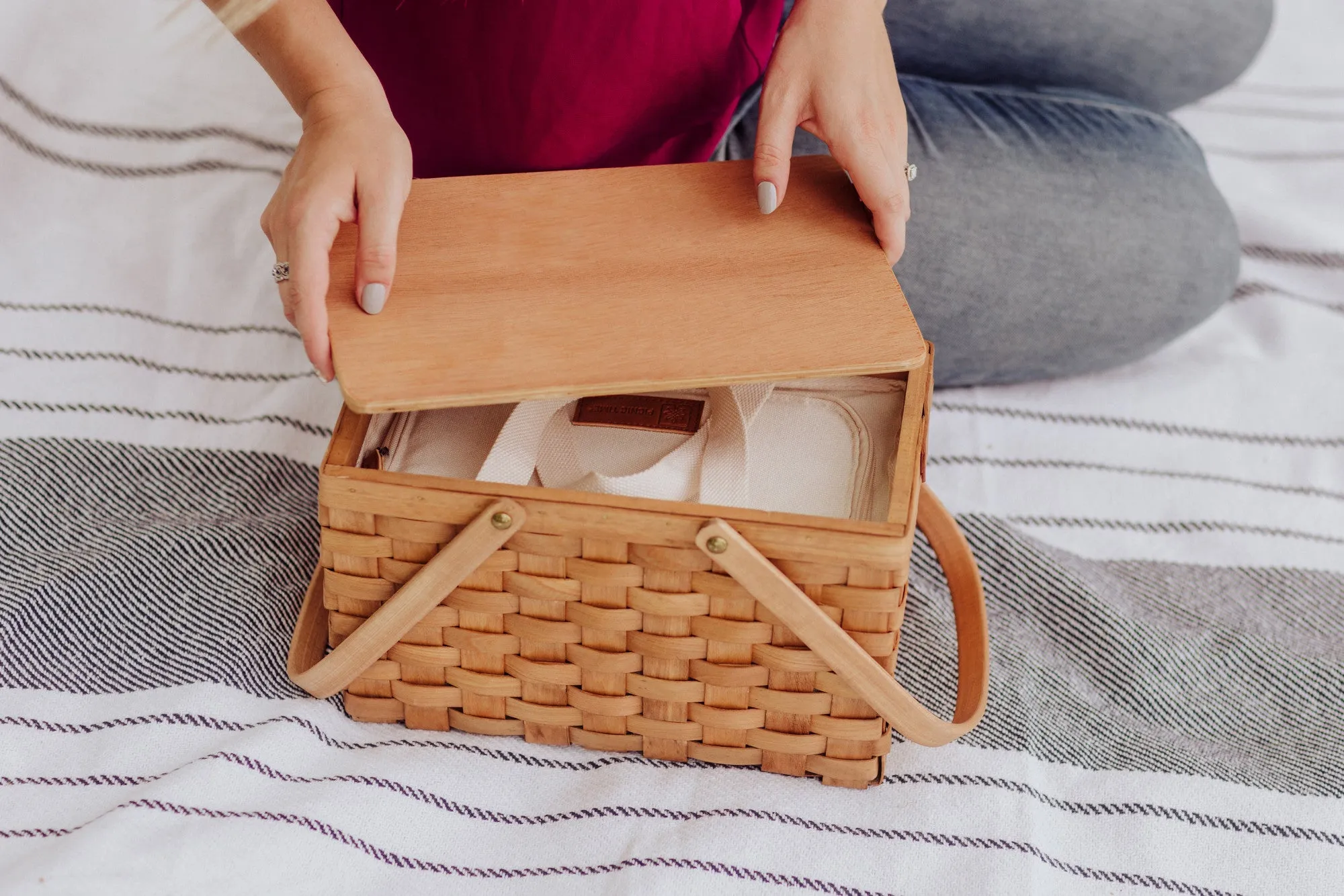 App State Mountaineers - Poppy Personal Picnic Basket