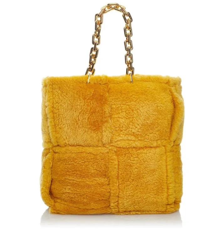 BOTTEGA VENETA THE CHAIN INTRECCIATO SHEARLING TOTE BAG