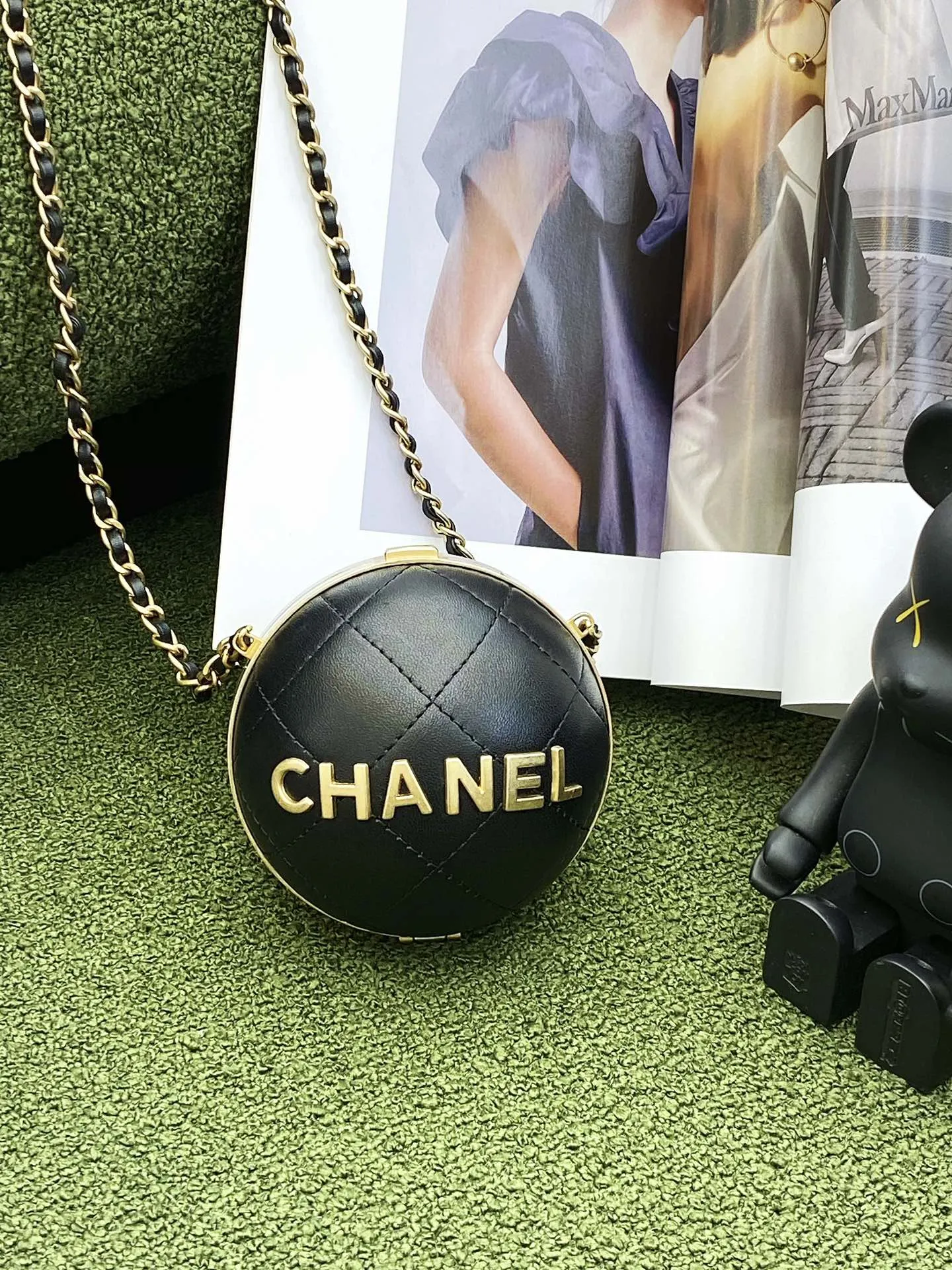 CHL Ball Bag Black and Gold Chain Bag For Women 23.5cm/9.25in