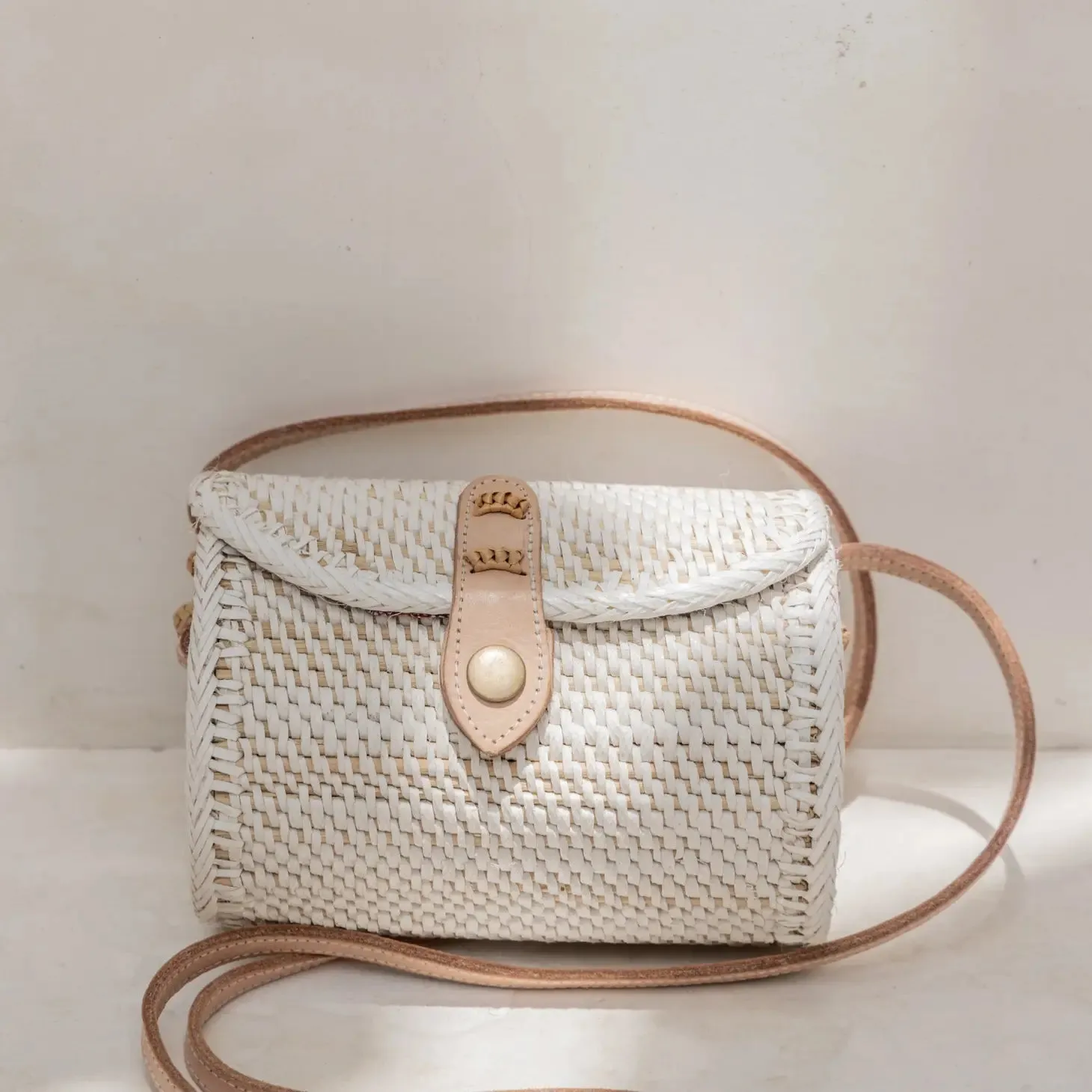 Diah Rattan Purse