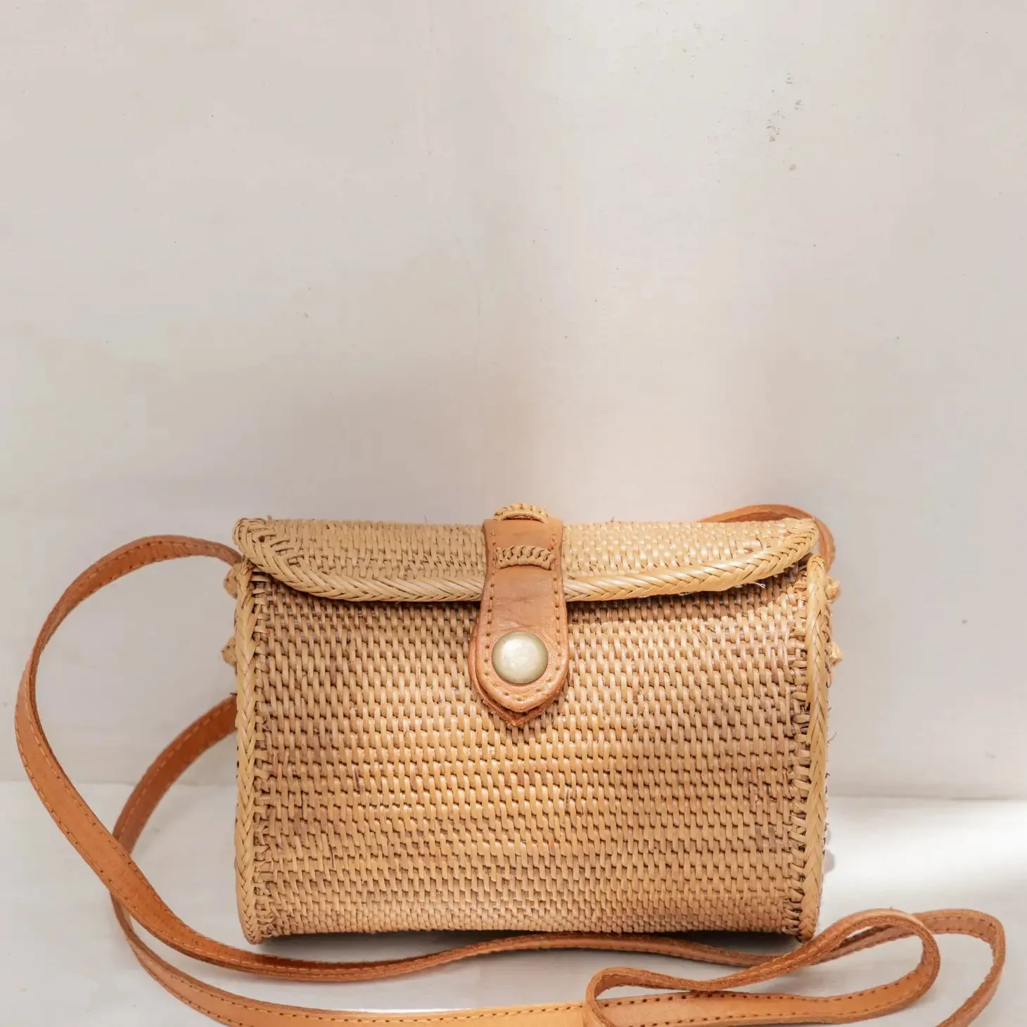 Diah Rattan Purse