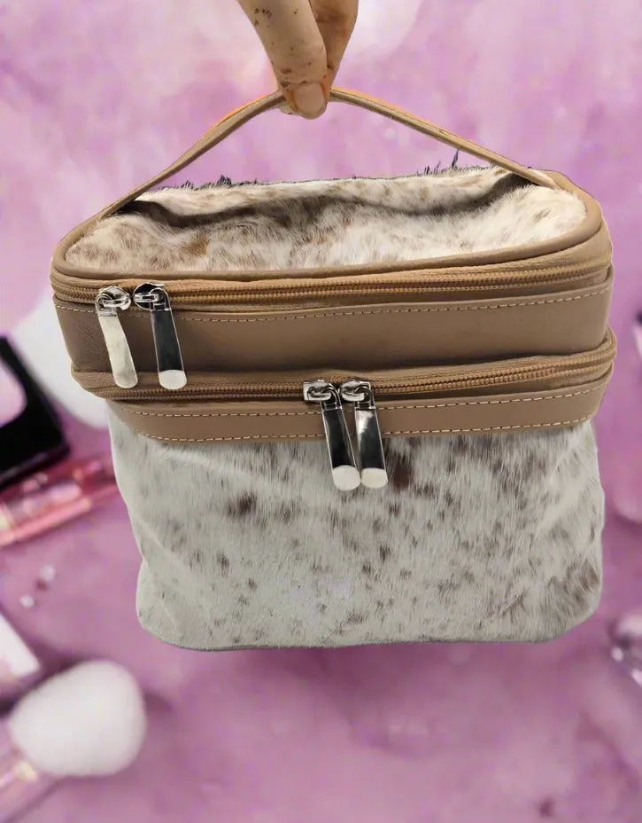 Exquisite Cowhide Leather Makeup Bag Beige Travel Makeup Bag