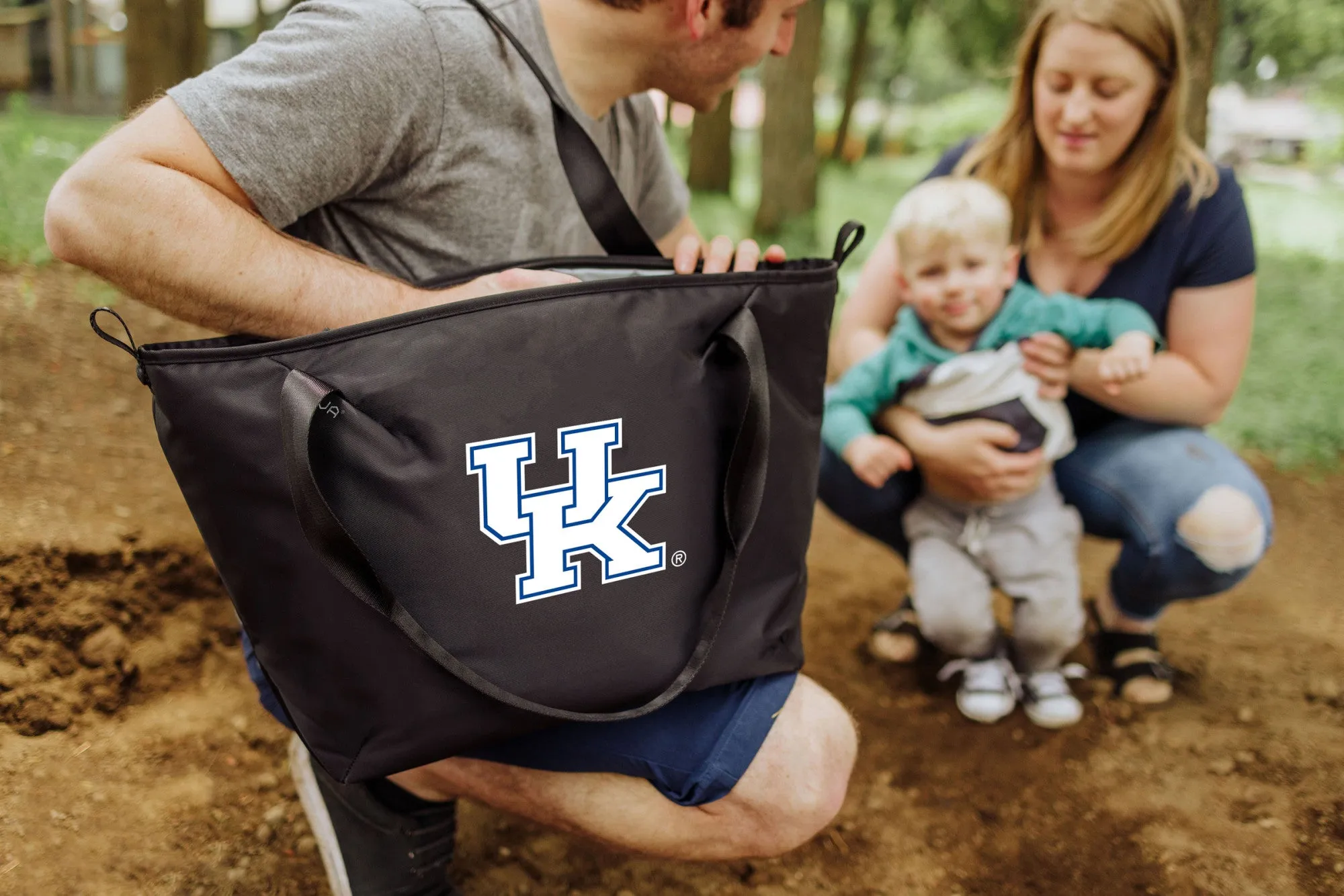 Kentucky Wildcats - Tarana Cooler Tote Bag