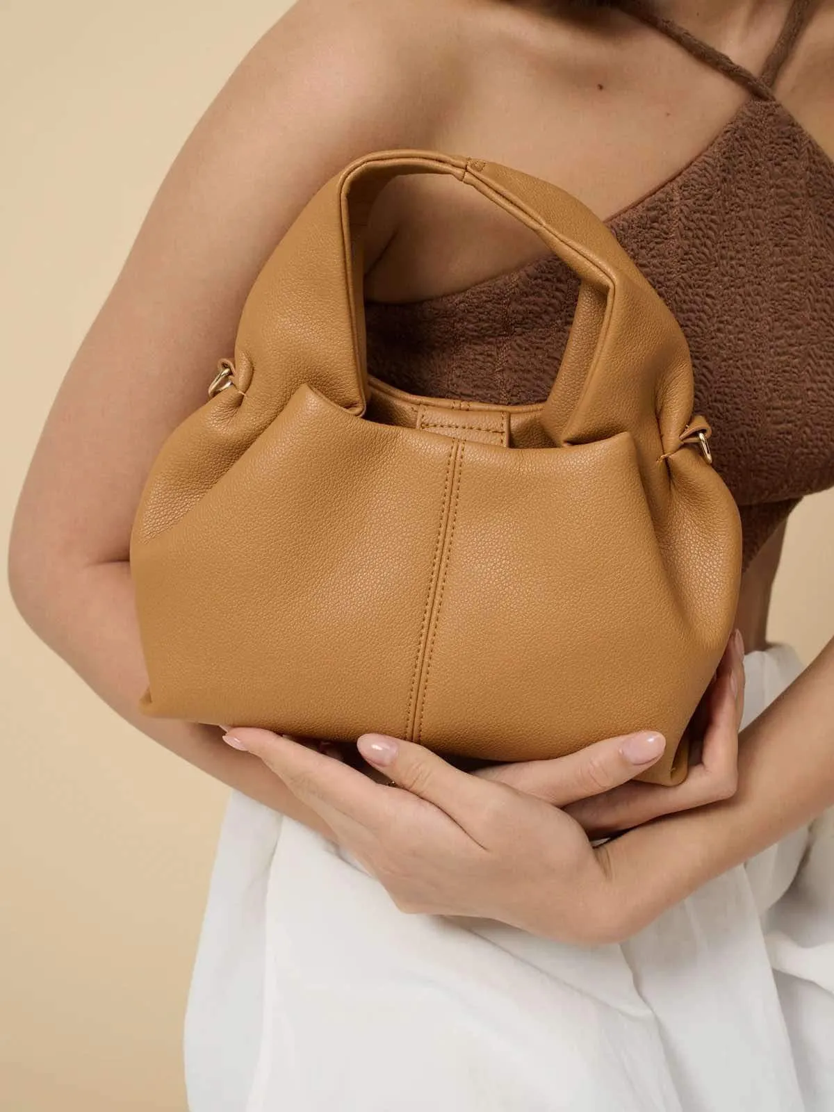 Luminie Hobo Bag - Tan