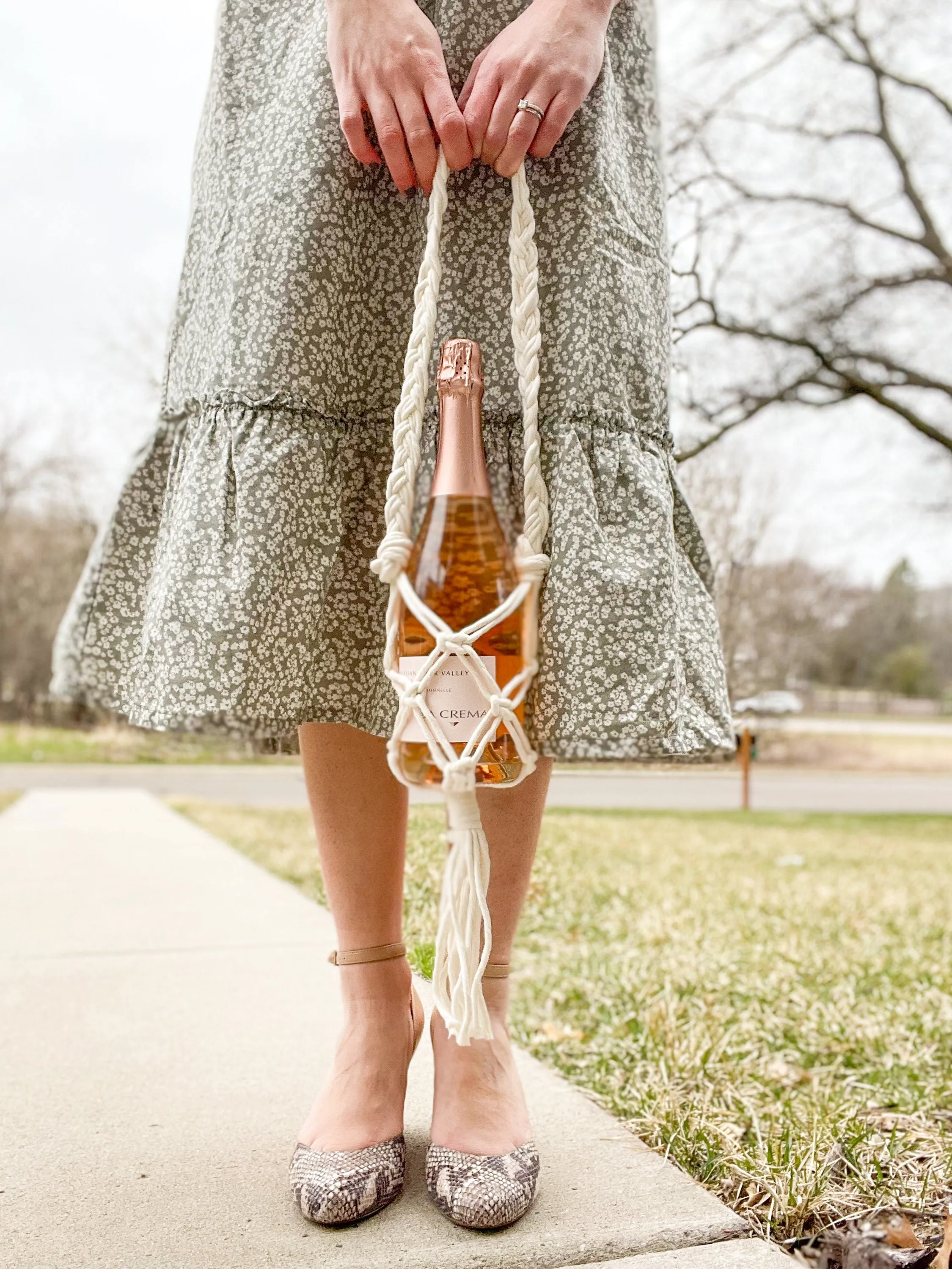 Macrame Wine Bottle Tote