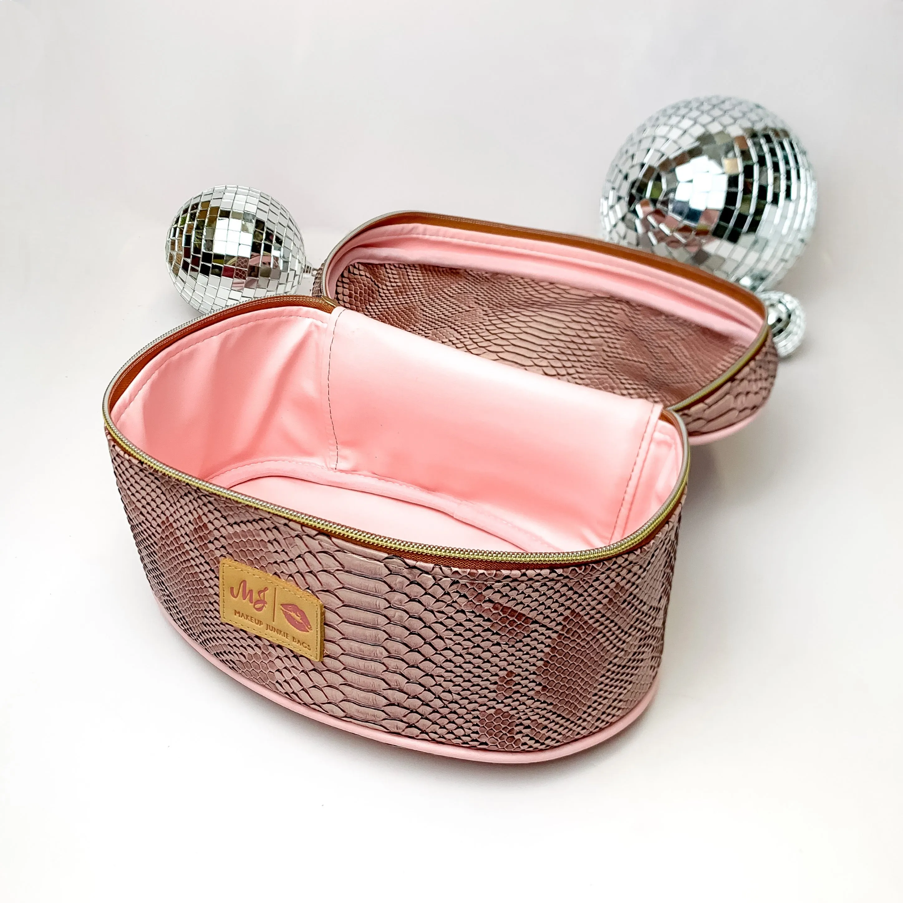 Makeup Junkie | Medium Copperazzi Train Case in Dusty Pink Snake Print