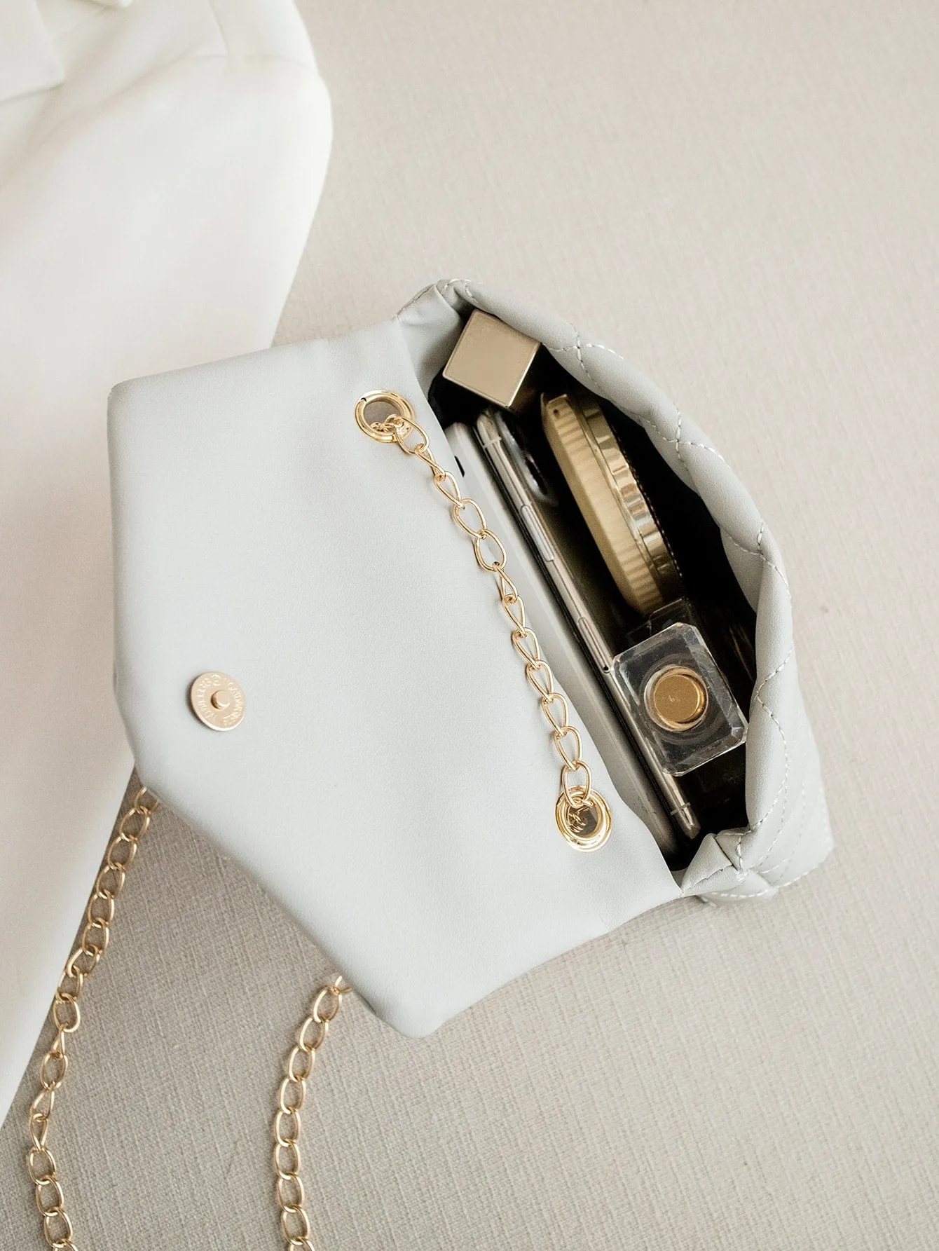 Quilted Chain Crossbody Bag