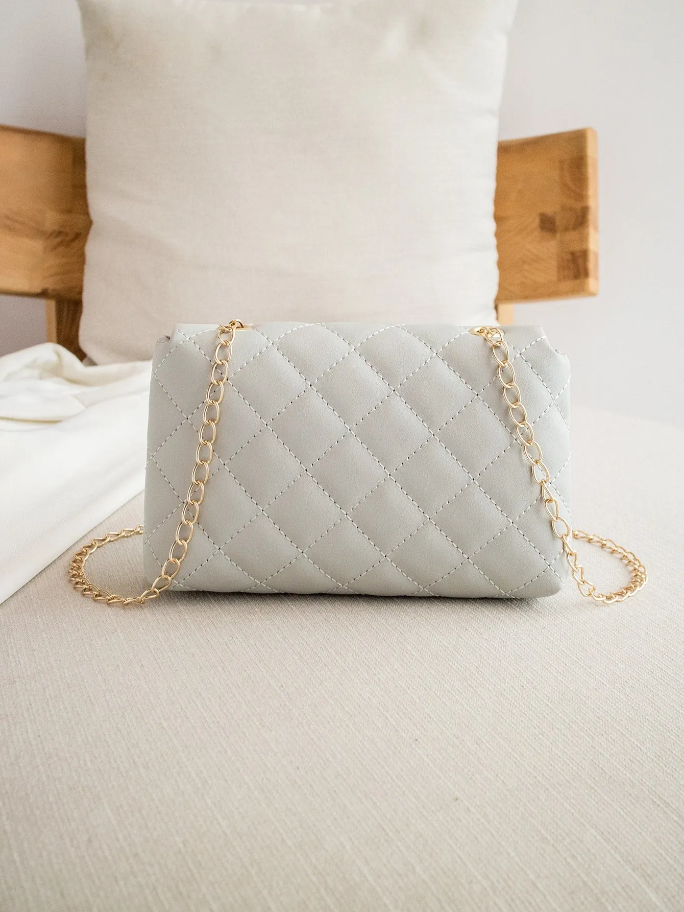 Quilted Chain Crossbody Bag