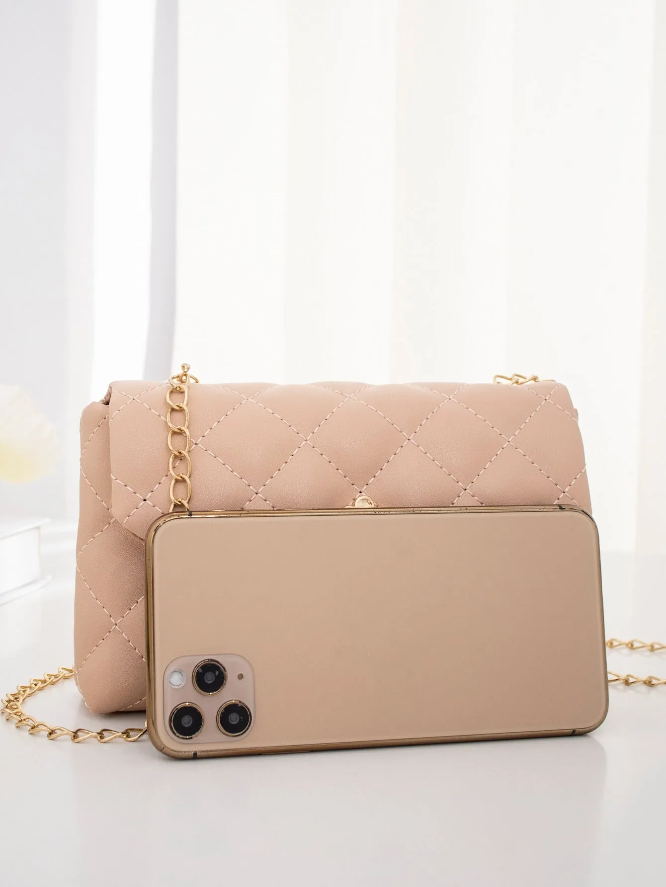 Quilted Chain Crossbody Bag