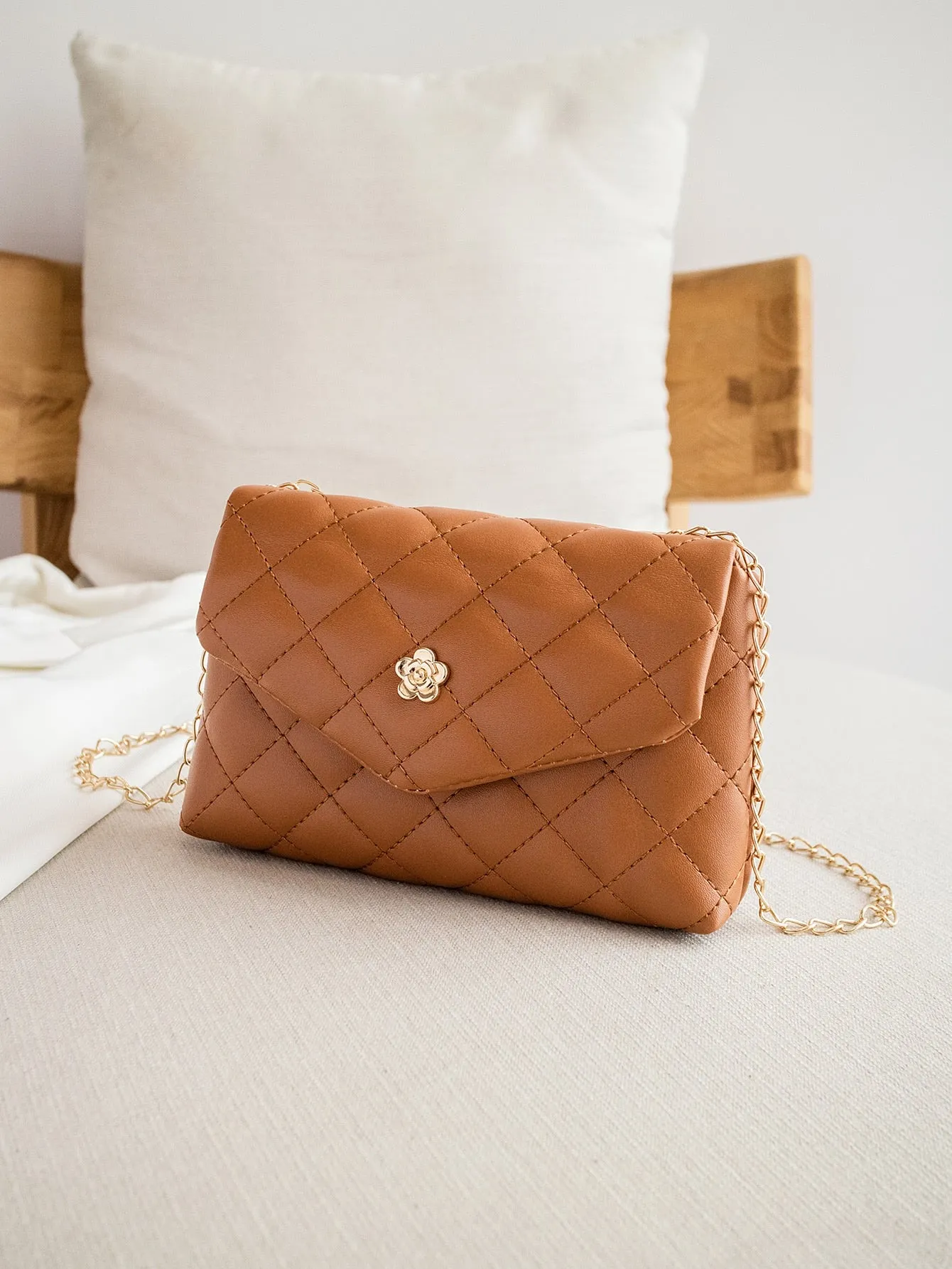 Quilted Chain Crossbody Bag