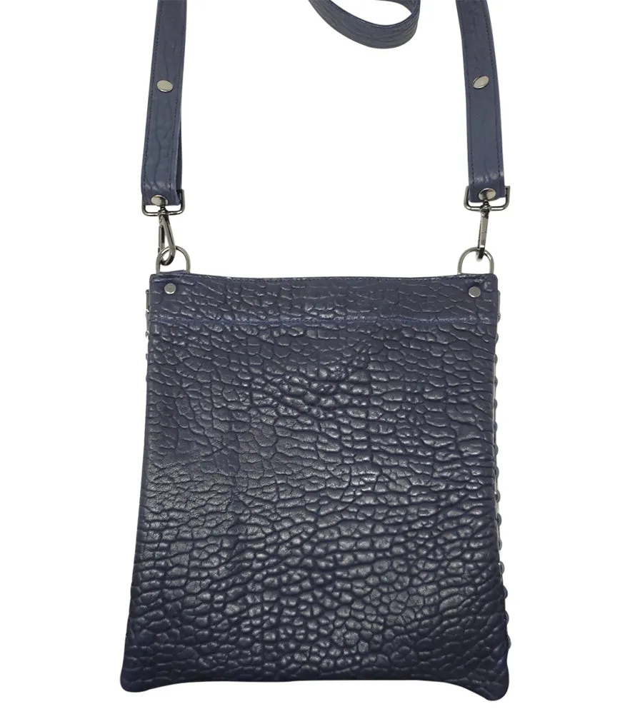 Quyenn Navy Leather Chain Crossbody