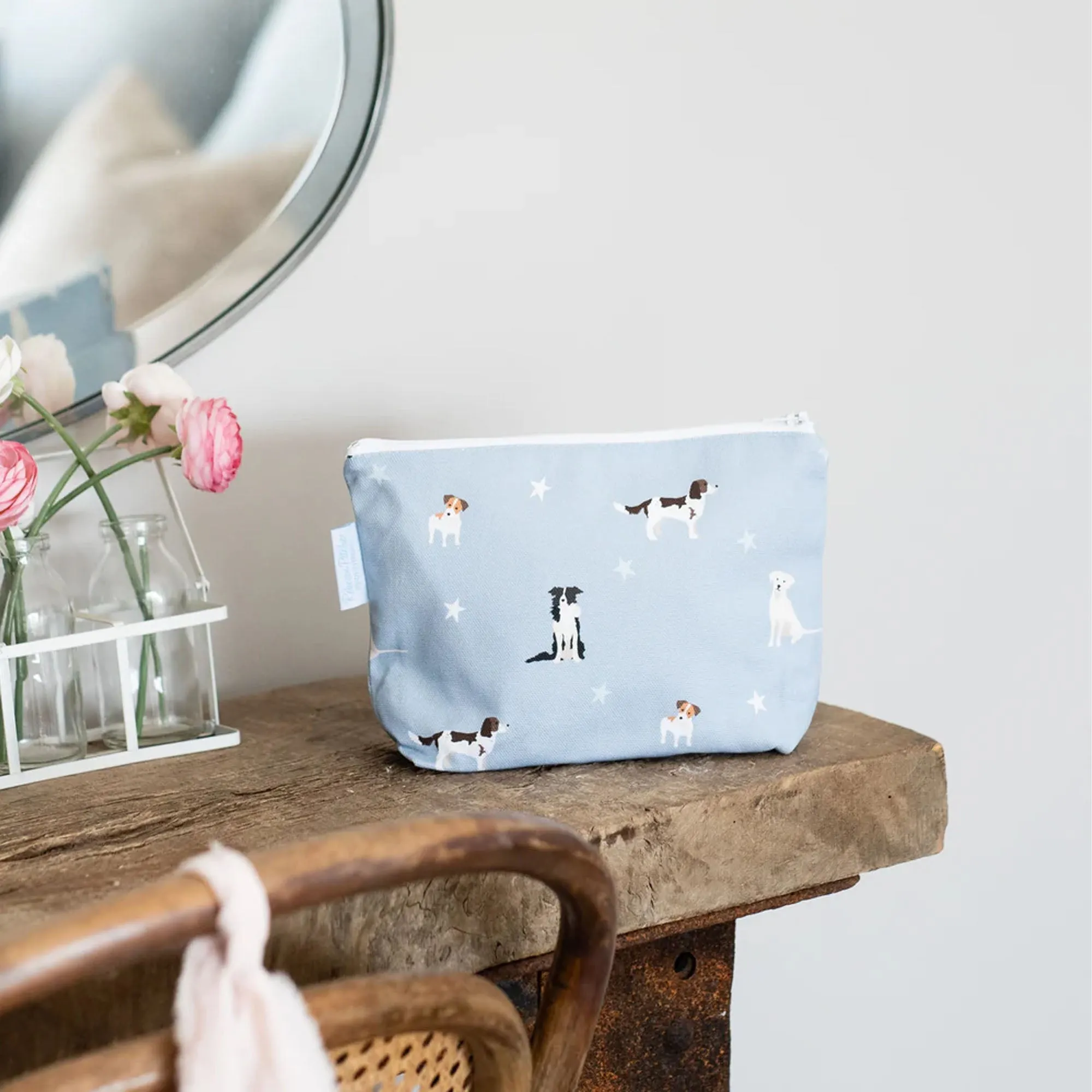 Rebecca Pitcher Make Up Bag Dogs