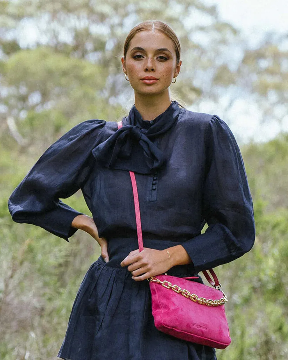 SAMANTHA CROSSBODY BAG | Hot Pink Suede