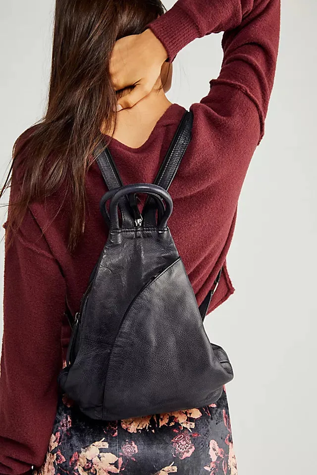 Soho Convertible Sling Bag - Black