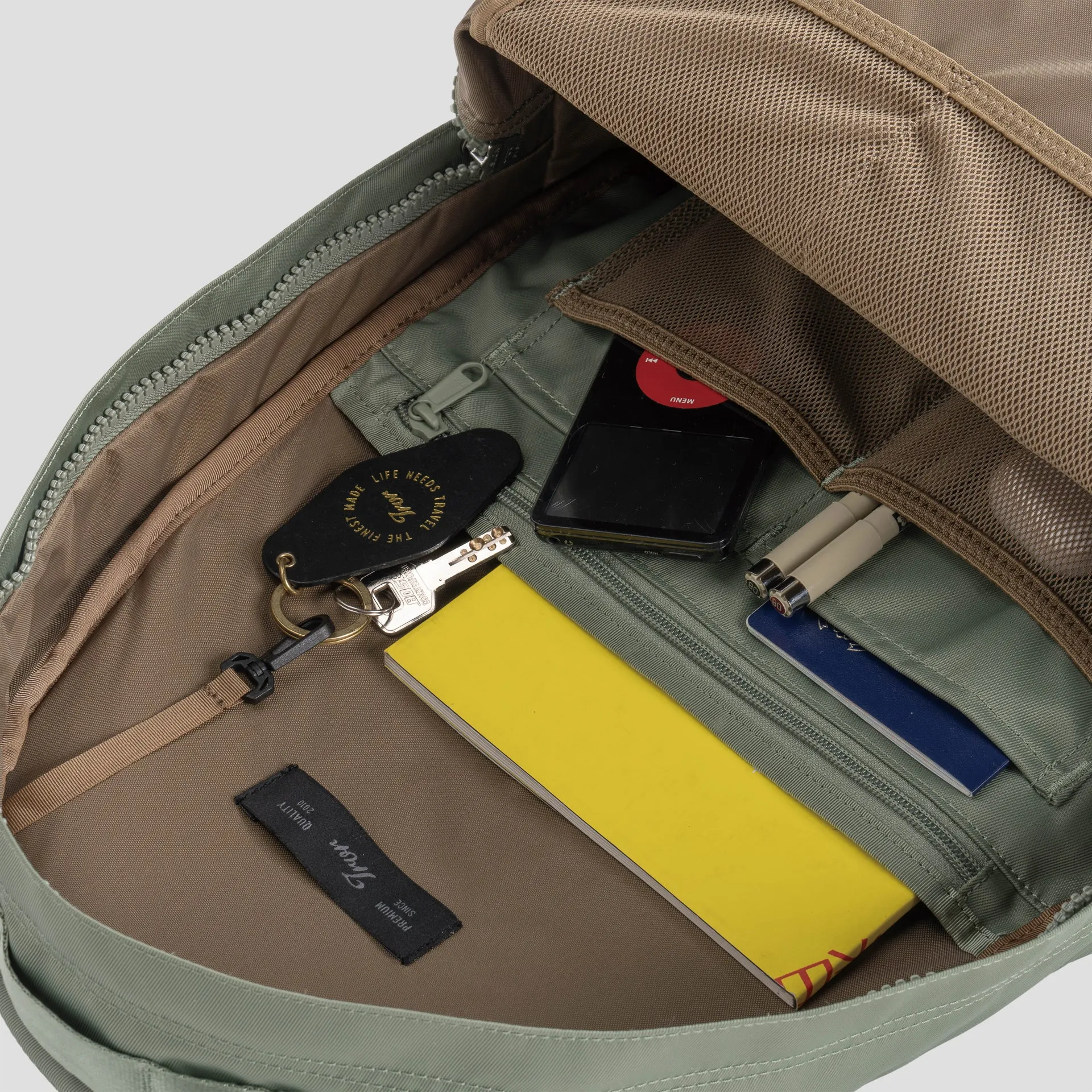 Staple Travel Daypack Olive