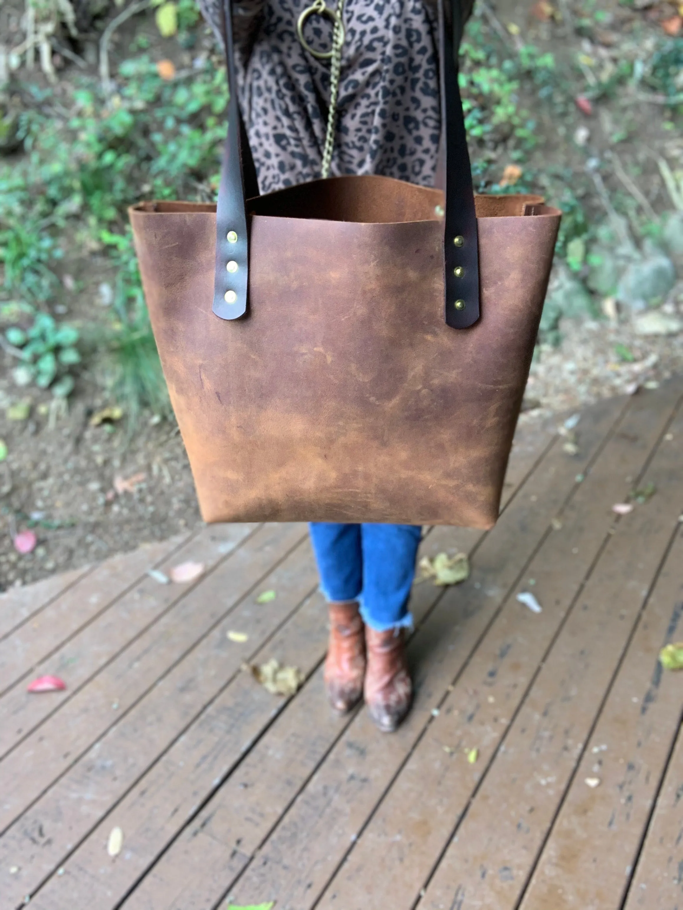 “The Big Mama” Tote In Rustic Oil Tanned Leather