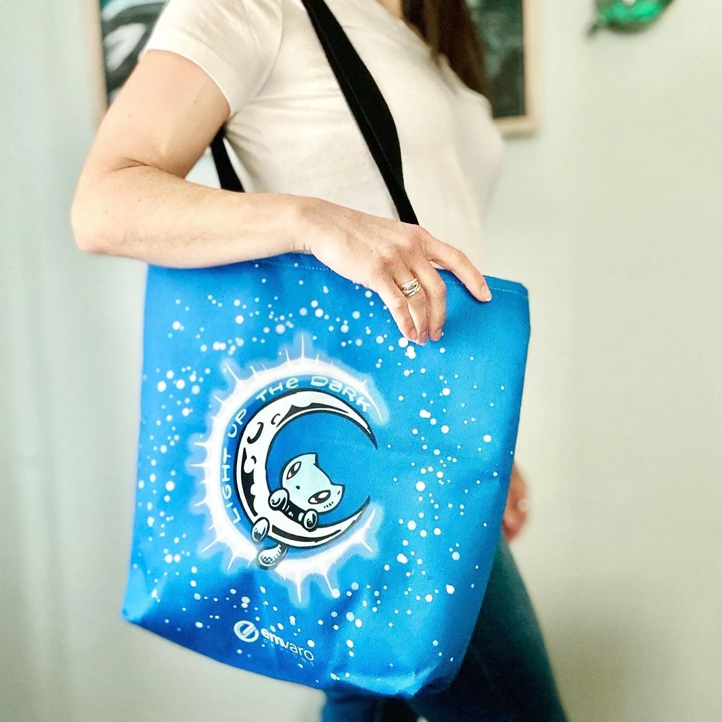 Tote Bag: Light Up the Dark - Skoshie the Cat