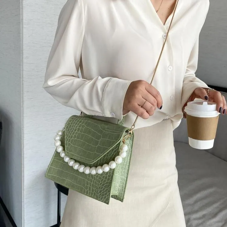 White Pearl Chain Crocodile Pattern Square Bag